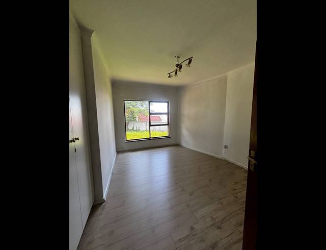 5 BEDROOM FREEHOLD FOR SALE IN MORNINGSIDE